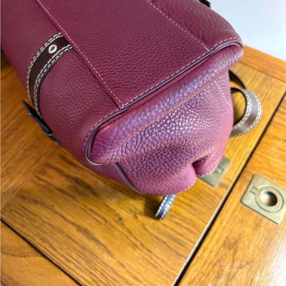 Coach 2007 Chelsea Leather Satchel - Picture 6 of 9